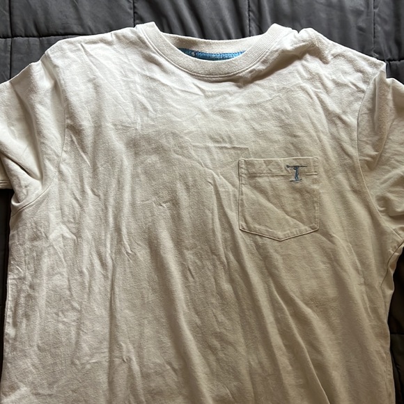 Never worn Robert August shirt!! - Picture 3 of 3